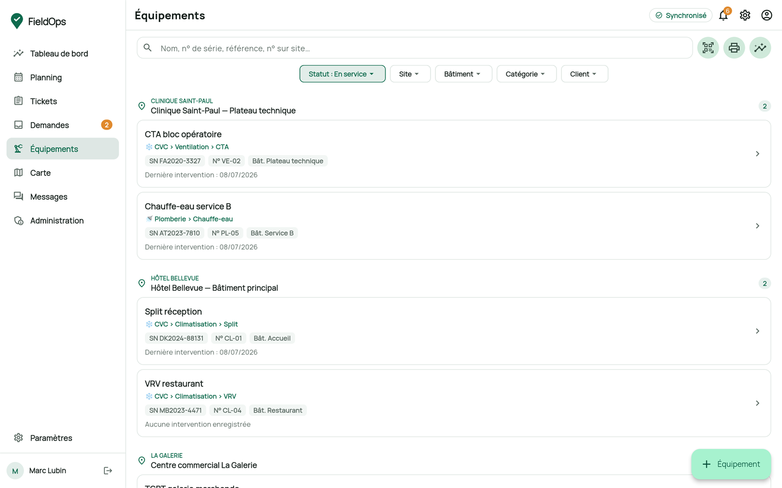Liste des équipements avec recherche et filtres